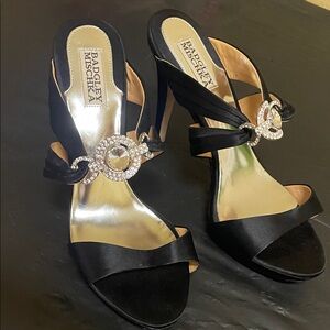 Badgley Mischka Black Satin Heels with Crystal Embellishments - Excellent! 9.5